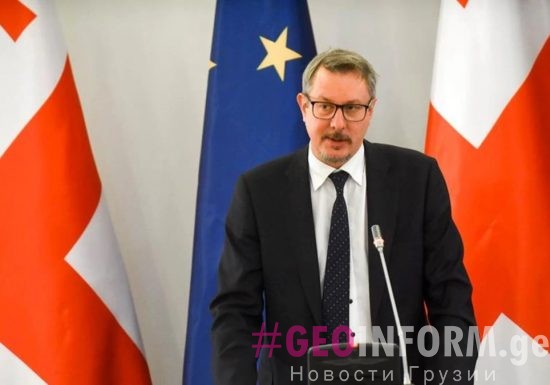 Посол ЕС в Грузии ознакомился с внедрением новых правил пересечения границы
