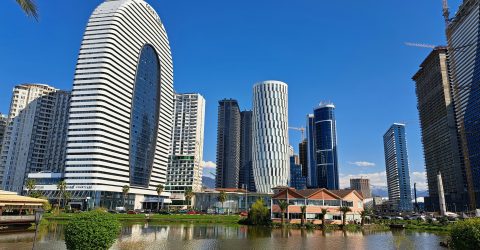 უძრავი ქონების ადვოკატი ბათუმში - როგორ ავიცილოთ თავიდან თაღლითების მსხვერპლი